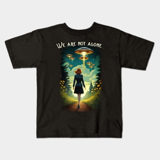 We are not alone Kids T-Shirt